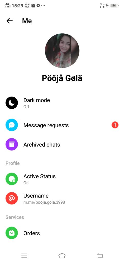 Экран смартфона: настройки активности в Messenger
