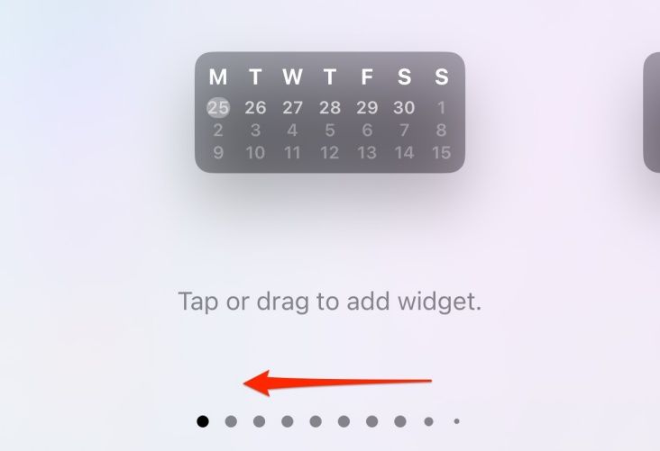 Прокрутка списка виджетов Lock Screen 16 и выбор варианта