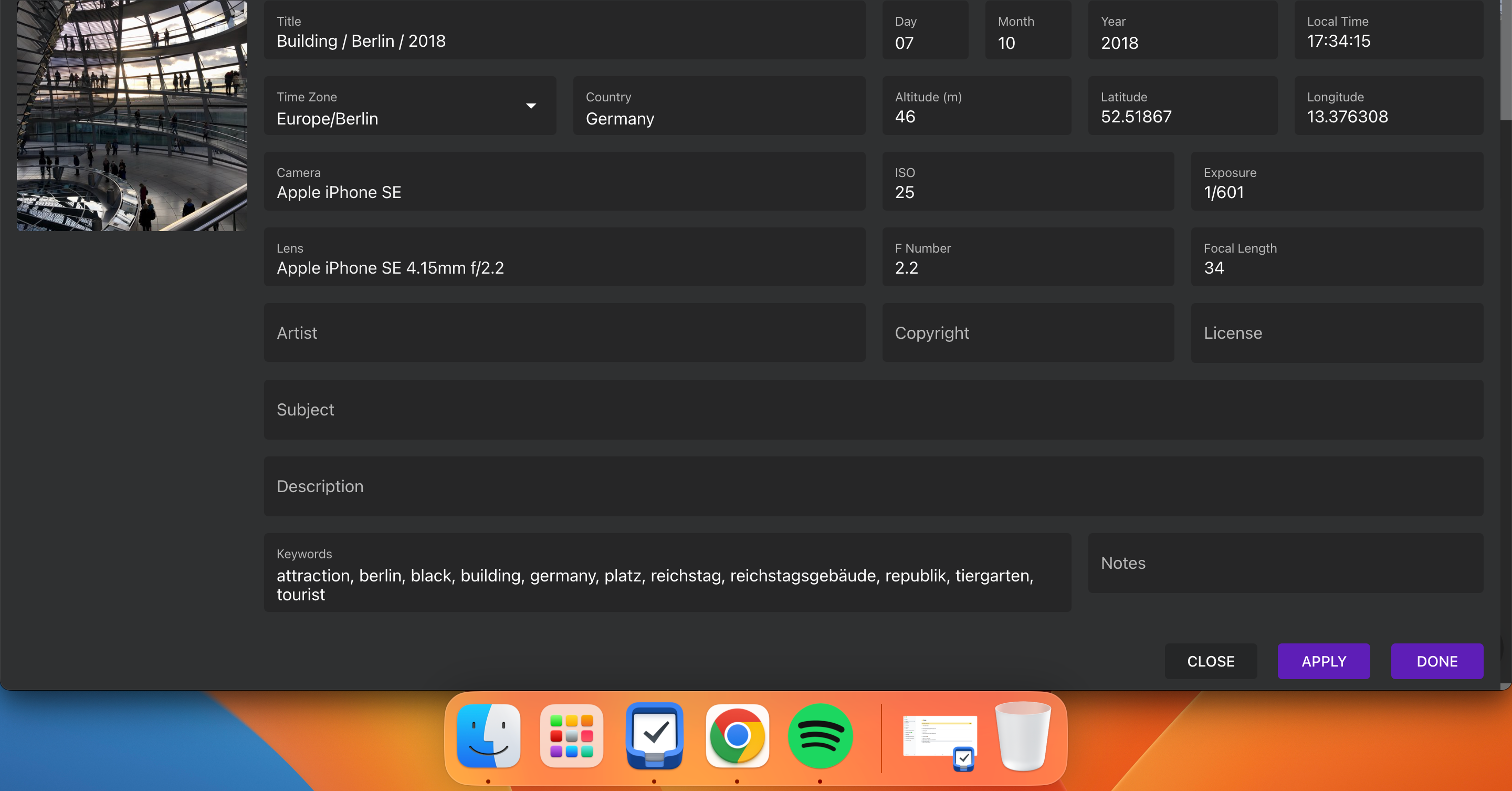 редактирование метаданных изображения в PhotoPrism