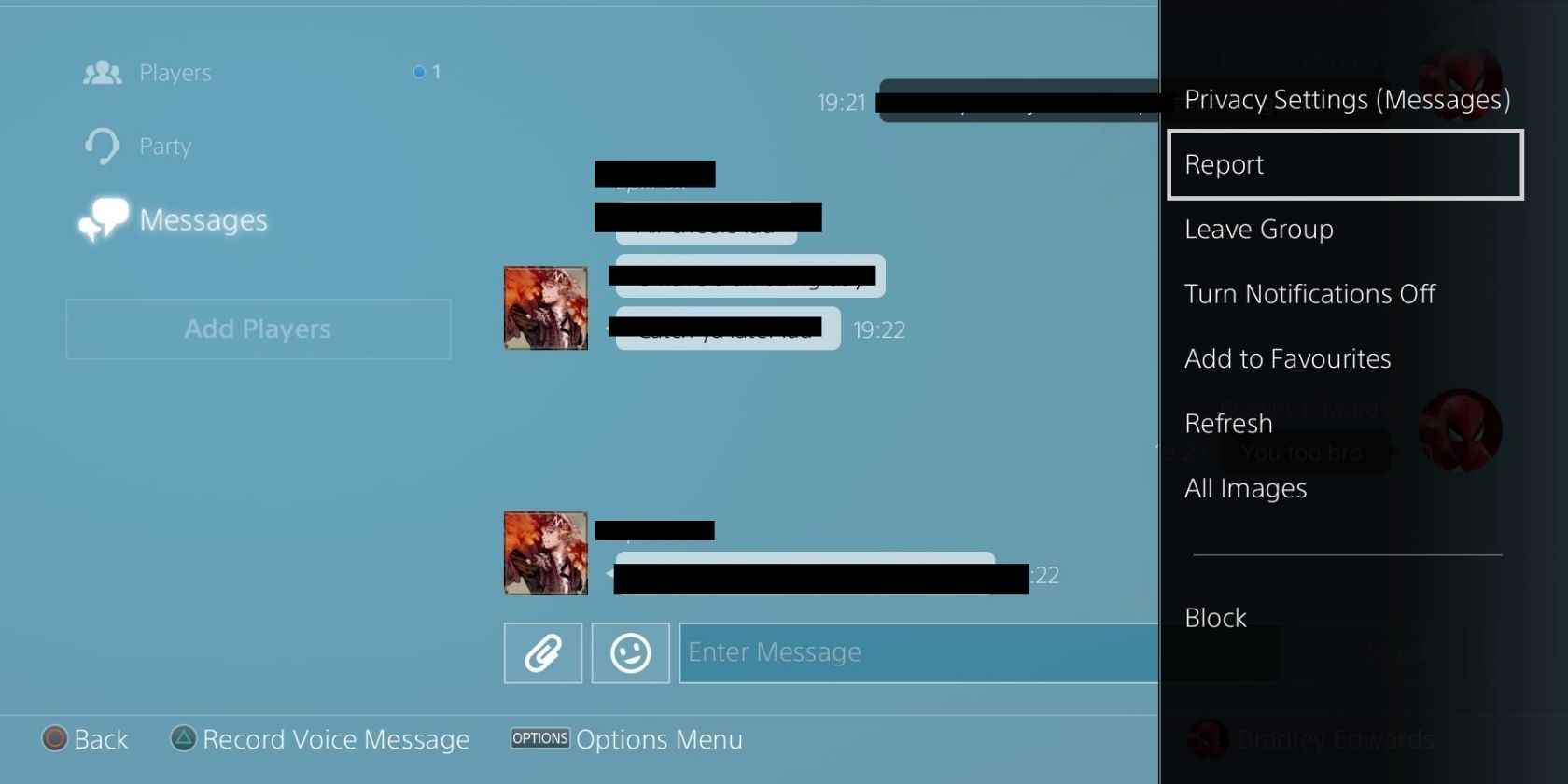 Группа сообщений на PS4 с боковым меню и опцией Пожаловаться