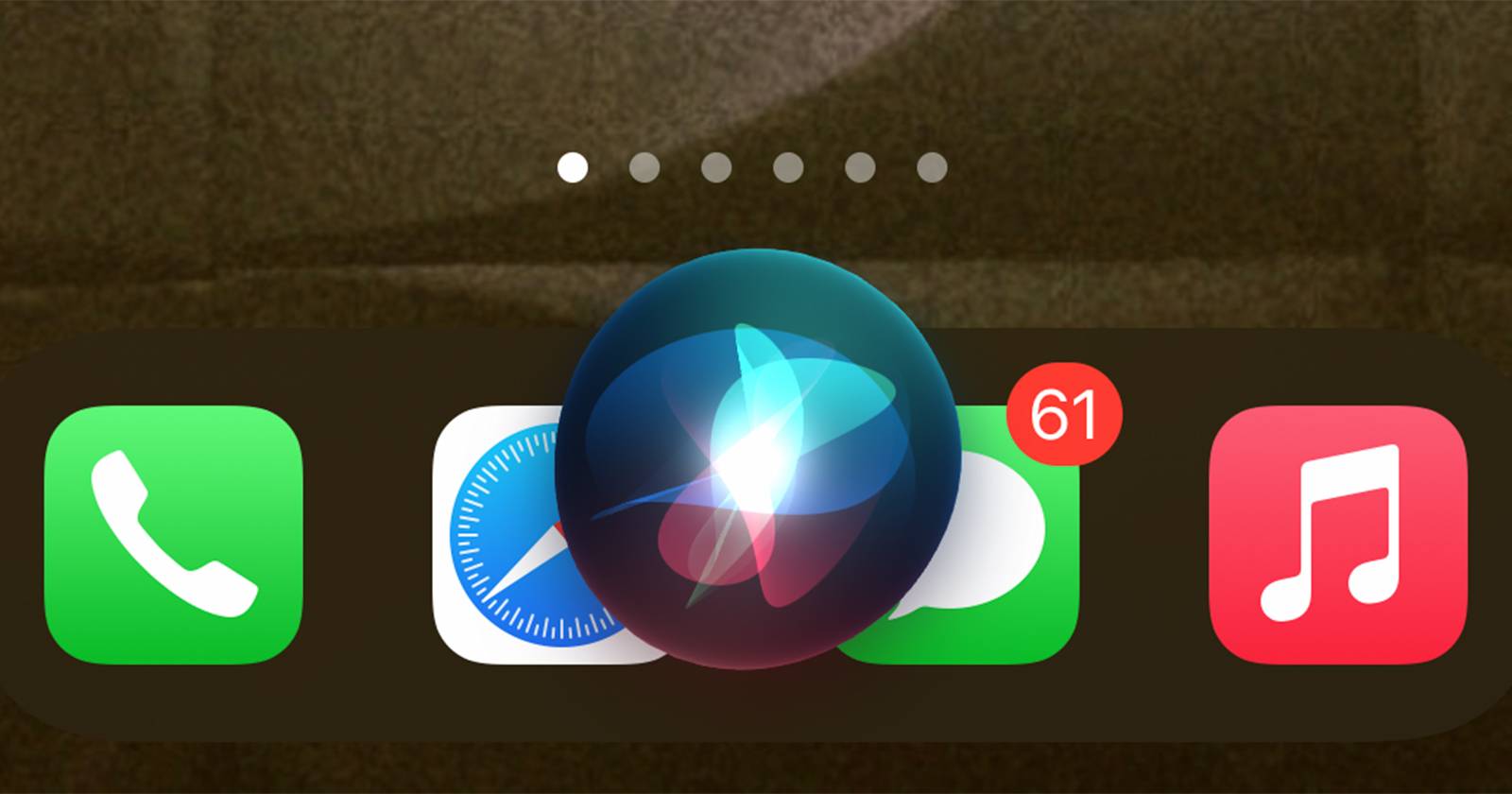 Siri на iPhone 13: настройка и использование