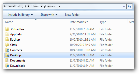 Проводник, показывающий содержимое подключённого VHD для копирования файлов