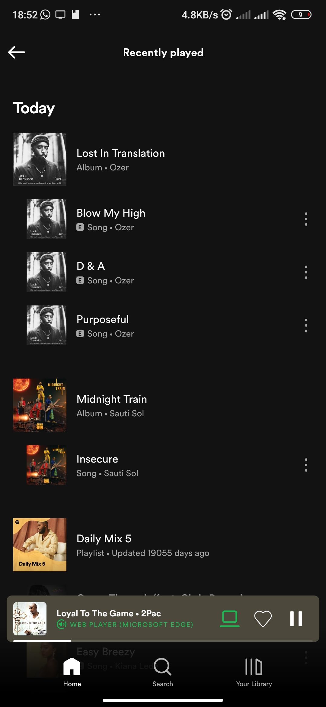 История прослушиваний Spotify на мобильном телефоне: список недавних треков и подкастов