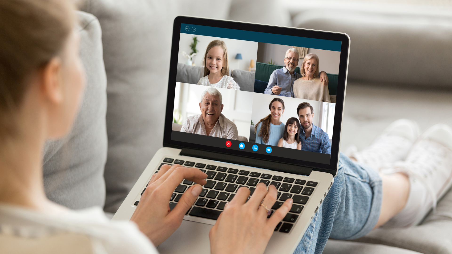 Исправить угол камеры для видеозвонков