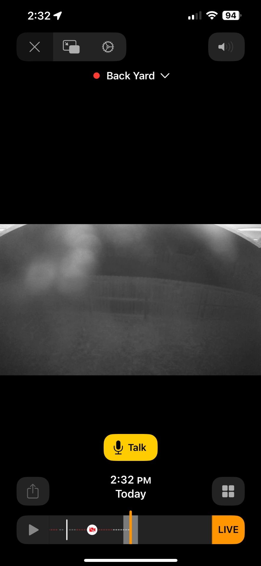 Трансляция камеры HomeKit в приложении Дом на iOS 16