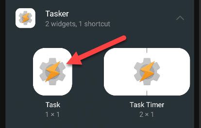Нажмите и удерживайте виджет Tasker 1x1, чтобы добавить его на экран.