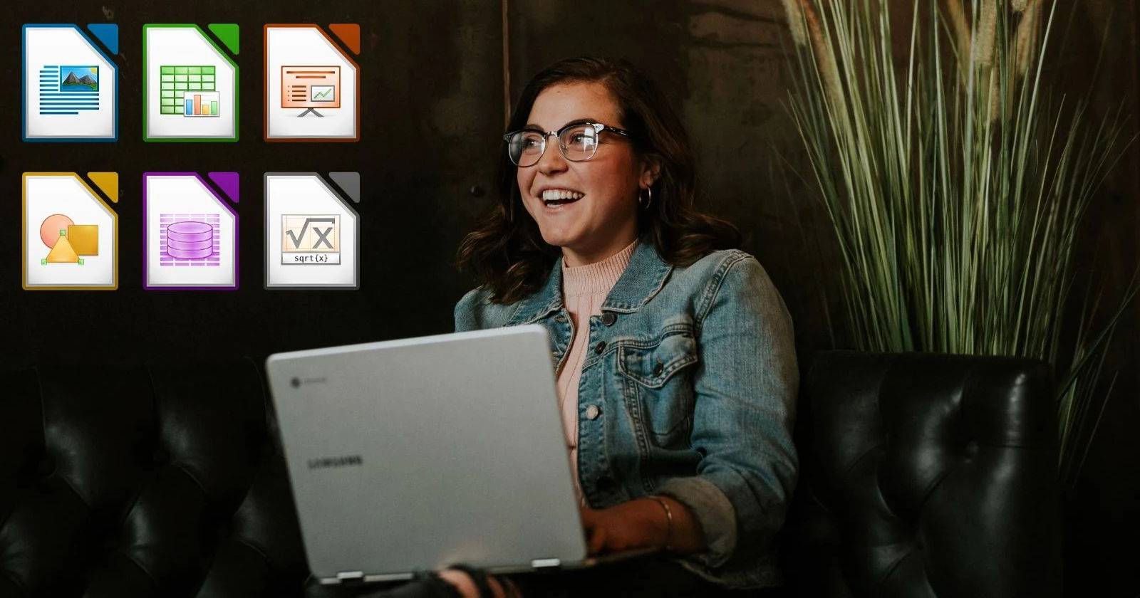 Женщина довольна программами LibreOffice