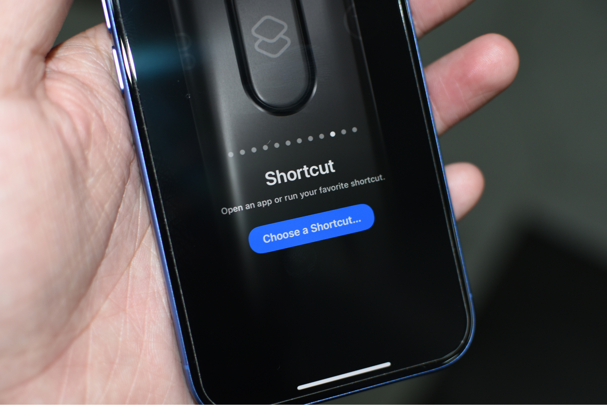Экран выбора ярлыка для Action Button.