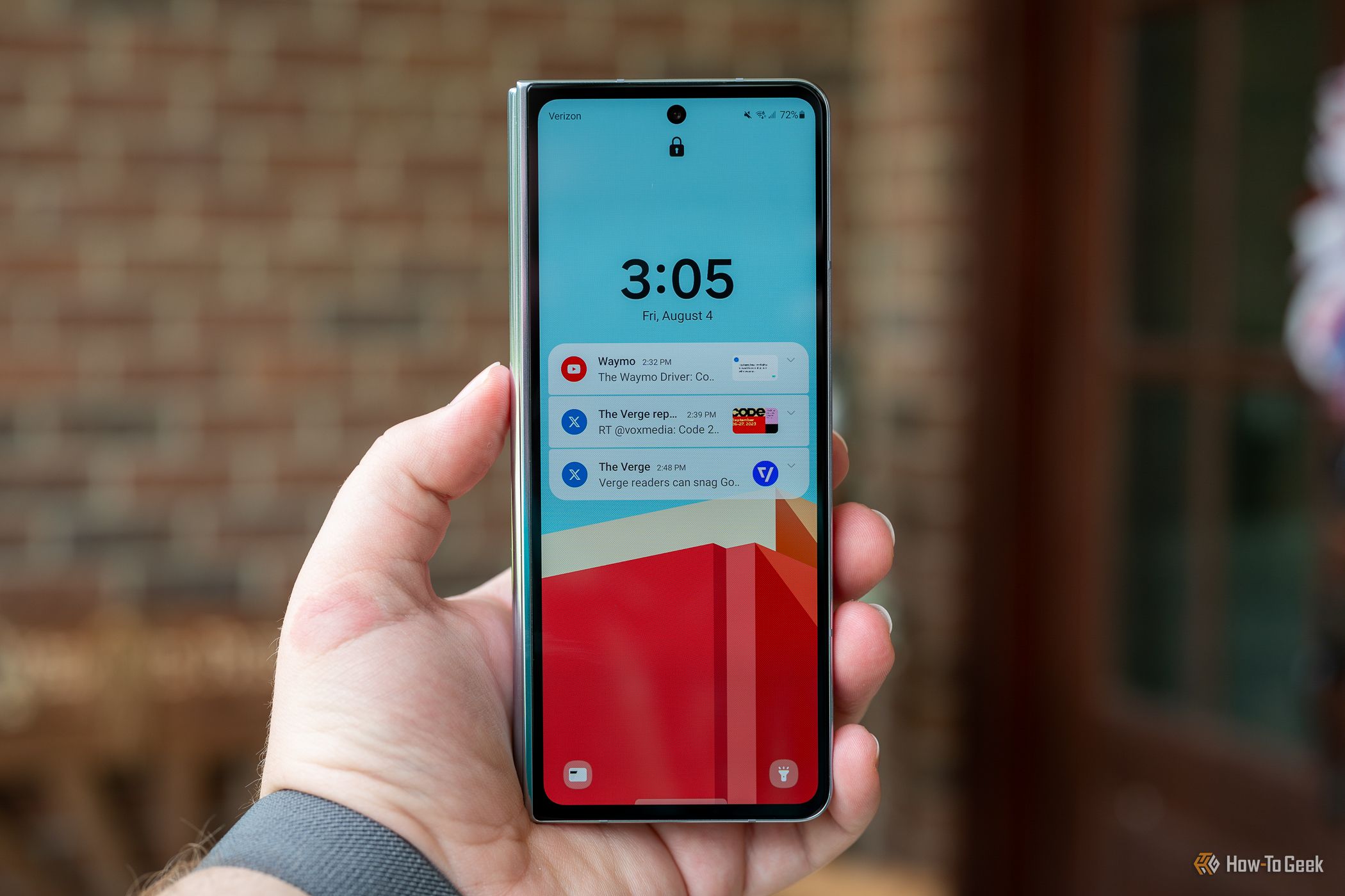 Настроить ярлыки на экране блокировки Samsung