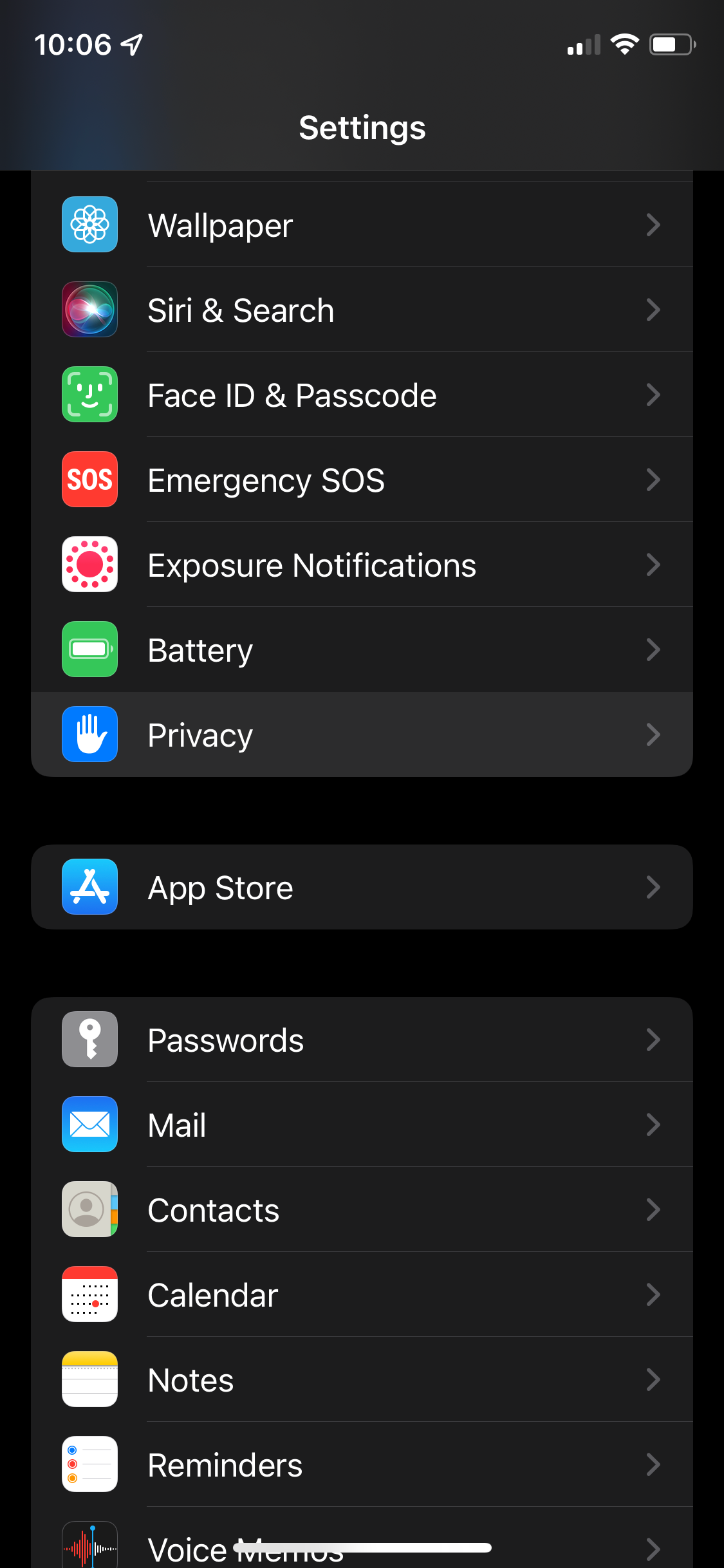 Экран настроек конфиденциальности с пунктом Аналитика и улучшения