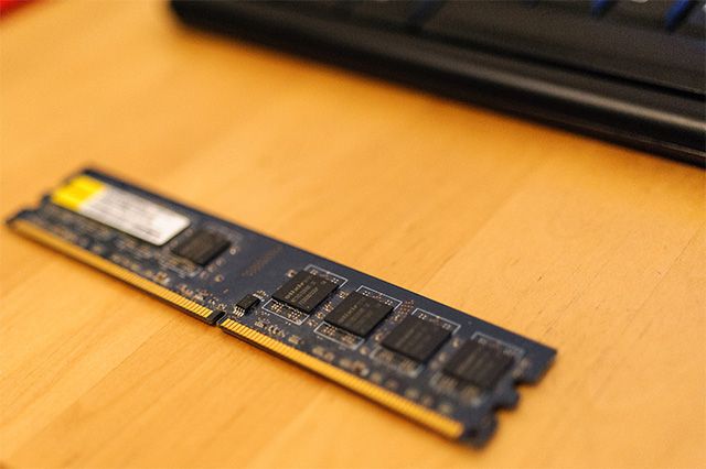 Модули оперативной памяти (RAM)