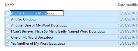 Группа файлов выделена для пакетного переименования