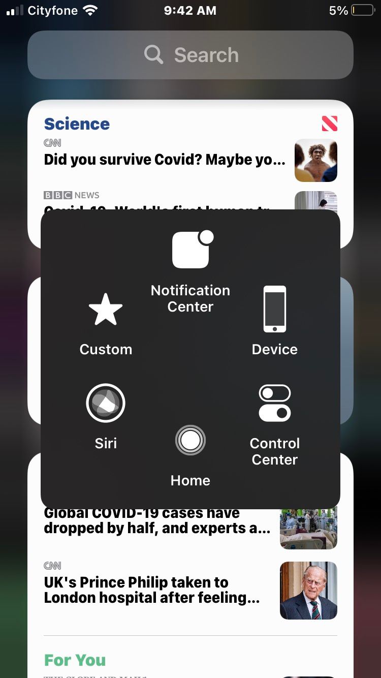 Всплывающее меню AssistiveTouch на iPhone с доступными действиями