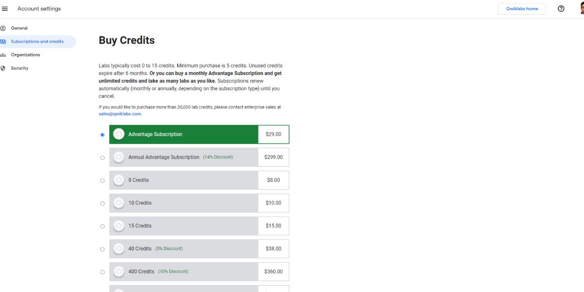 Экран управления кредитами Qwiklabs и подпиской Google Cloud Skills Boost