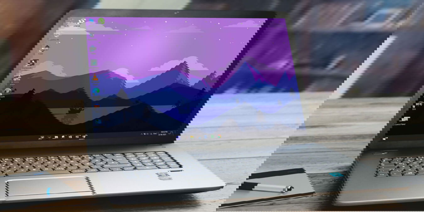 Центрирование значков панели задач Windows 10