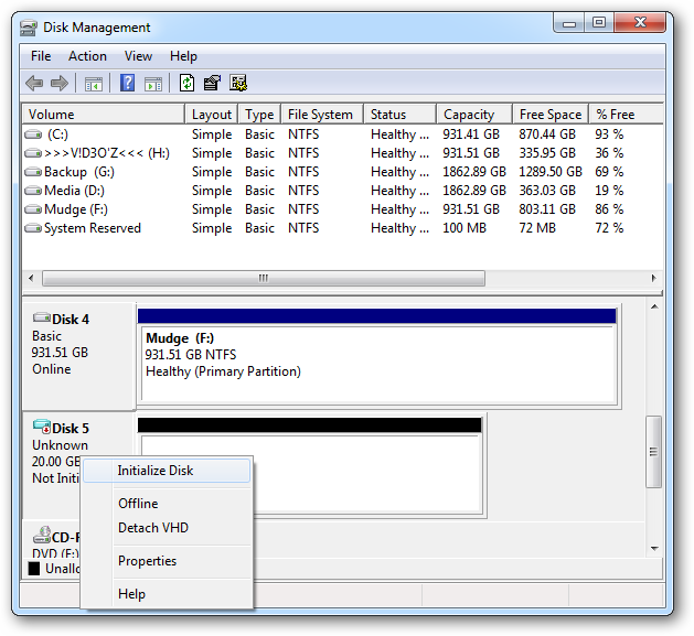 Инициализация нового диска и выбор MBR как стиля раздела