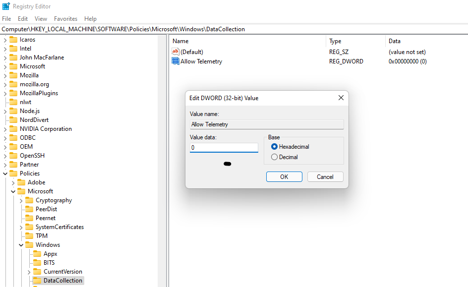 Окно реестра с добавленным ключом Allow Telemetry