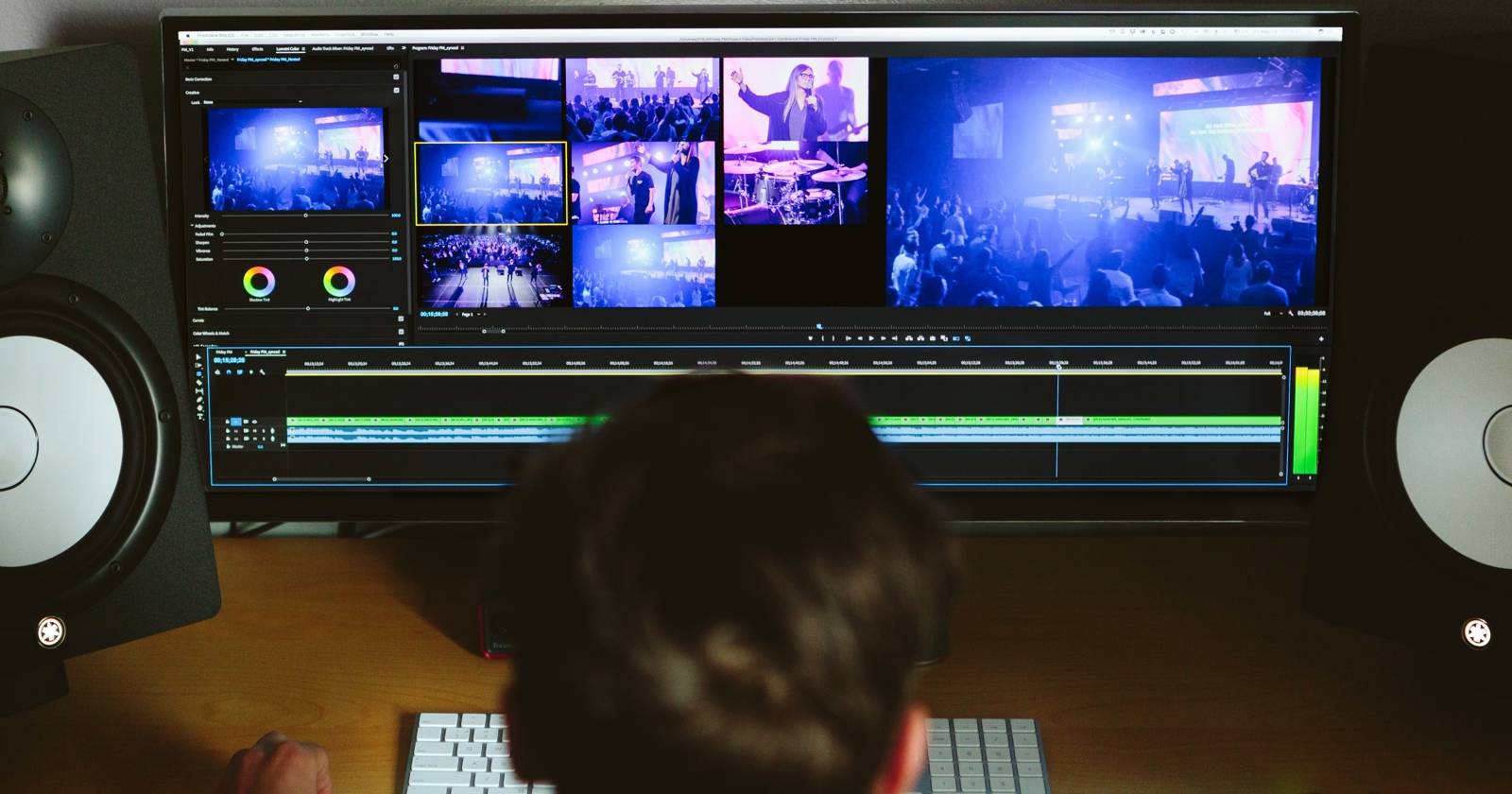 Синхронизировать звук и видео в Premiere Pro