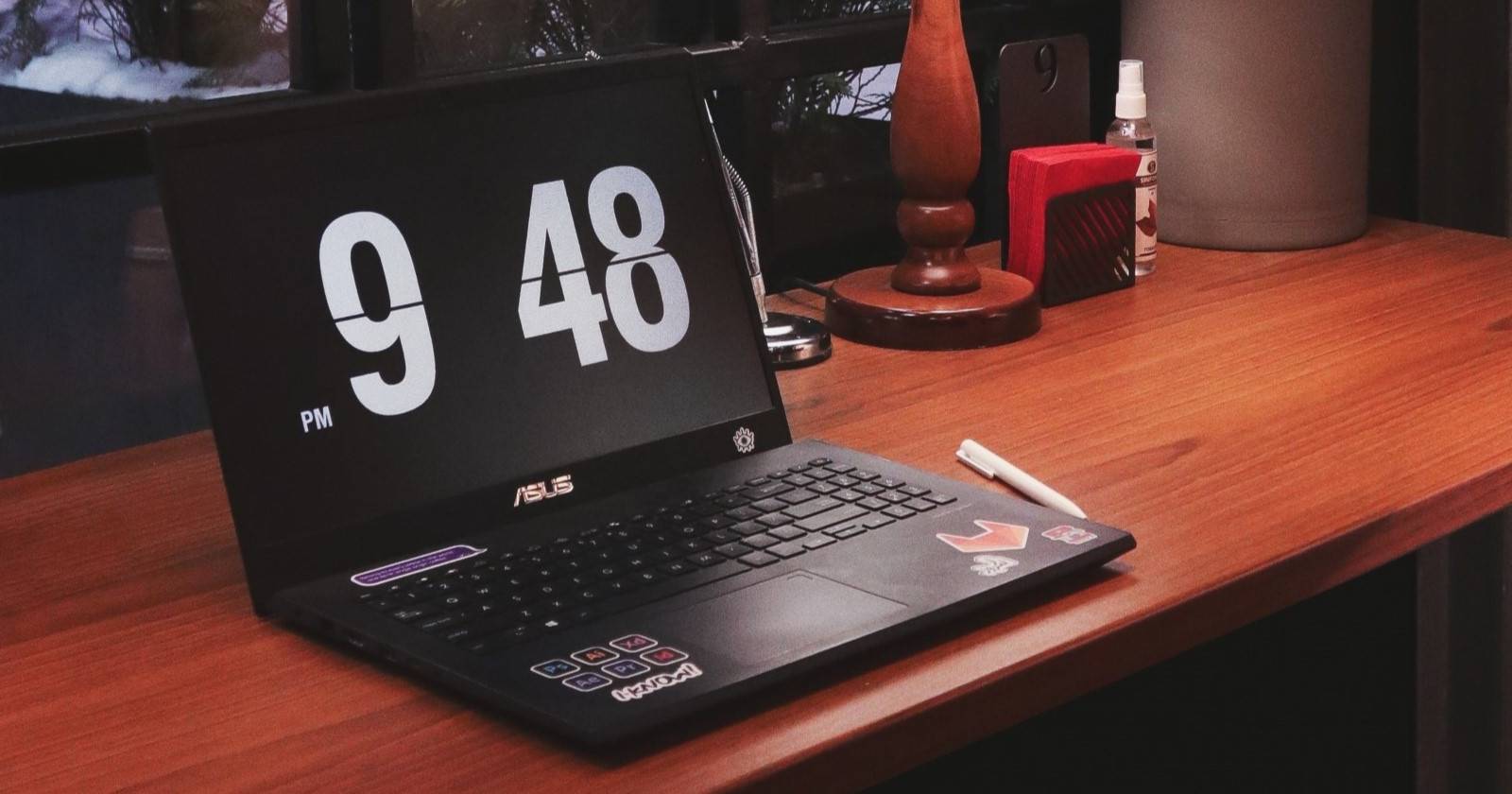 Запретить изменение даты и времени в Windows