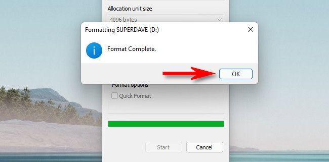 Уведомление об успешном завершении форматирования.