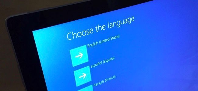 Кнопки питания и регулировки громкости на планшете Surface
