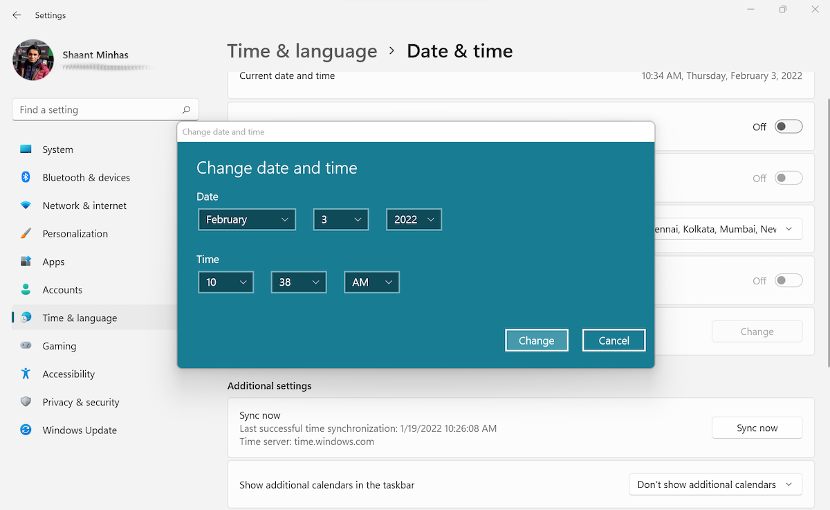 Диалог «Изменить дату и время» в Windows 11