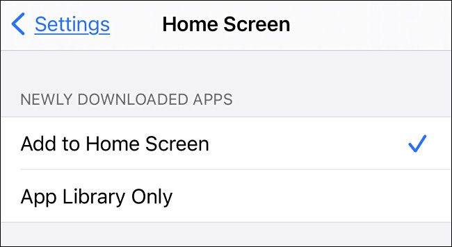 In iPhone Settings, choose the destination for newly downloaded apps.