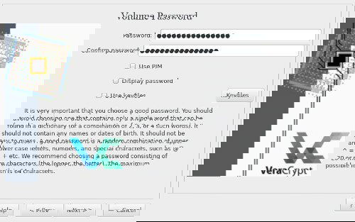 Окно установки пароля в VeraCrypt