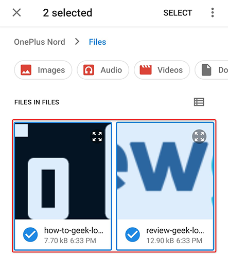Выбор файлов на мобильном устройстве для загрузки в Google Drive.