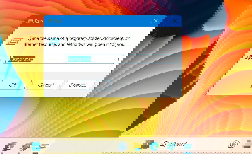 Запуск lusrmgr.msc через окно Выполнить