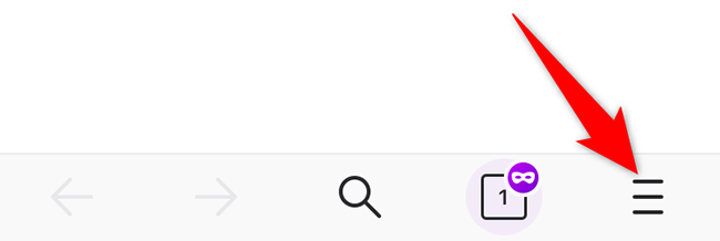 Кнопка с тремя горизонтальными линиями в правом нижнем углу Firefox на iOS.