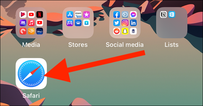Откройте браузер Safari на iPhone или iPad