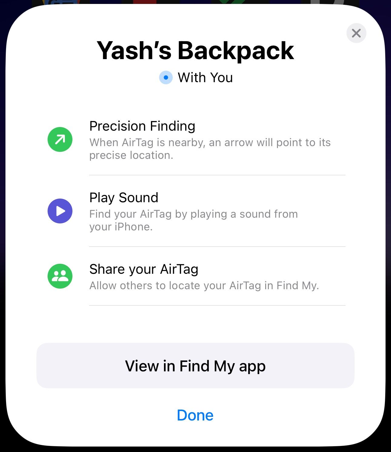 Окно подтверждения на iPhone после успешной настройки AirTag.