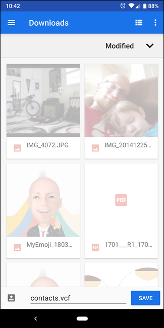Скриншот: подтверждение успешного экспорта контактов в VCF файл