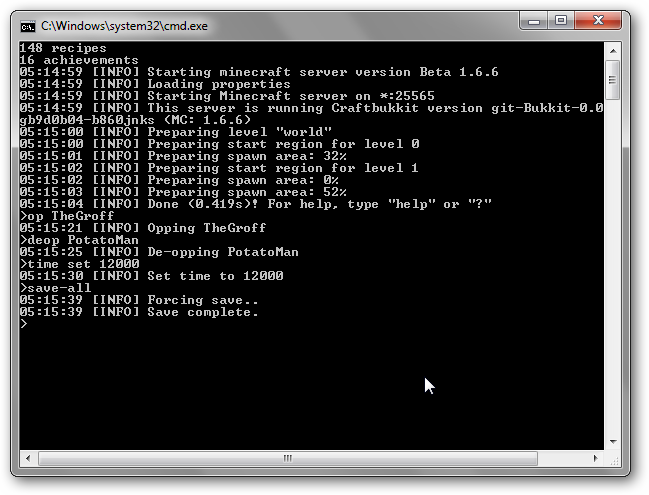 Консоль сервера с примером команд Bukkit