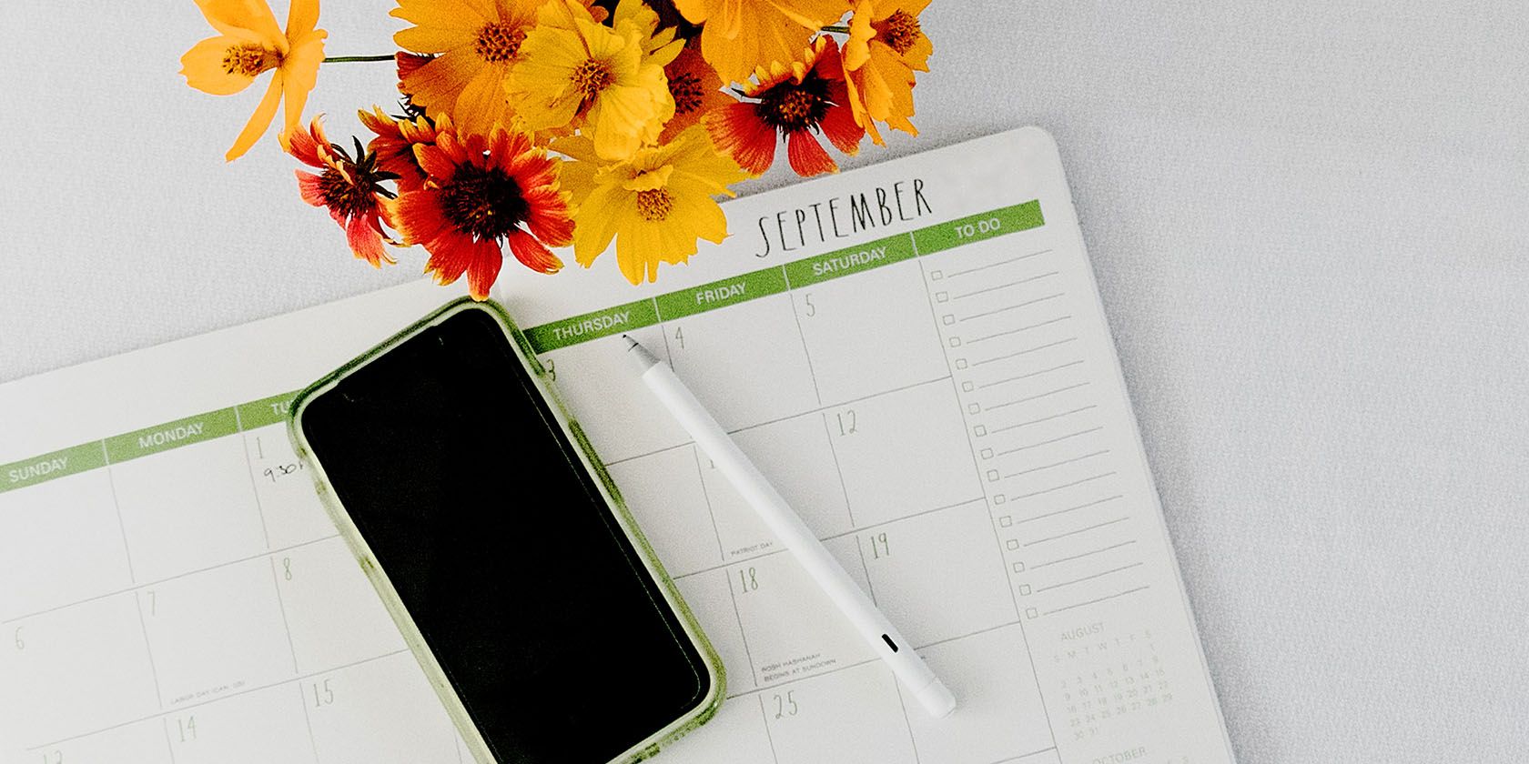 Создать цифровой планер в Canva