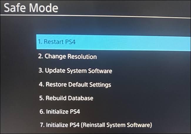 Контроллер подключён к PS4 в безопасном режиме