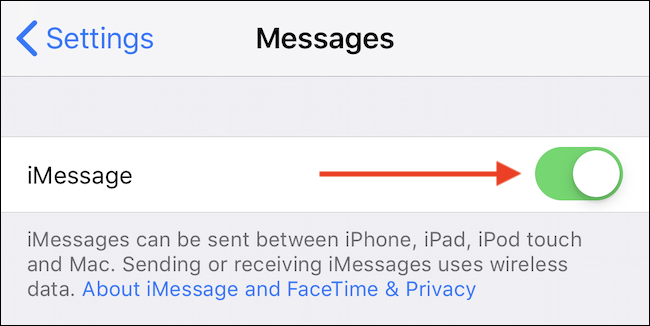 Переключатель iMessage выключен в настройках