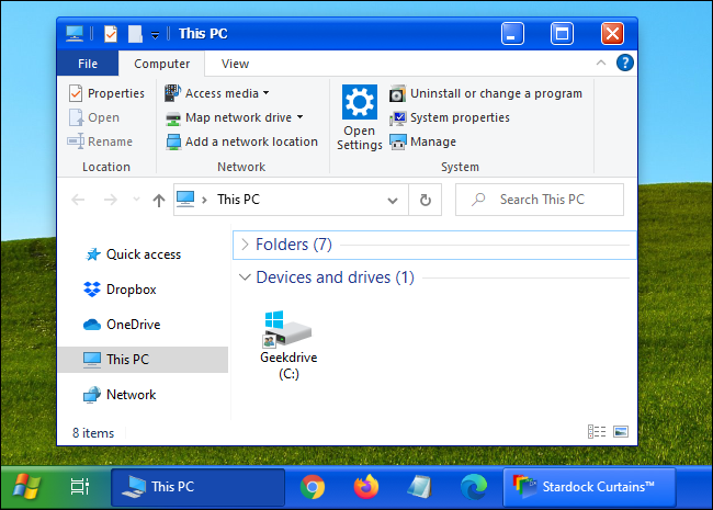 Тема Windows XP в Stardock Curtains с обоями