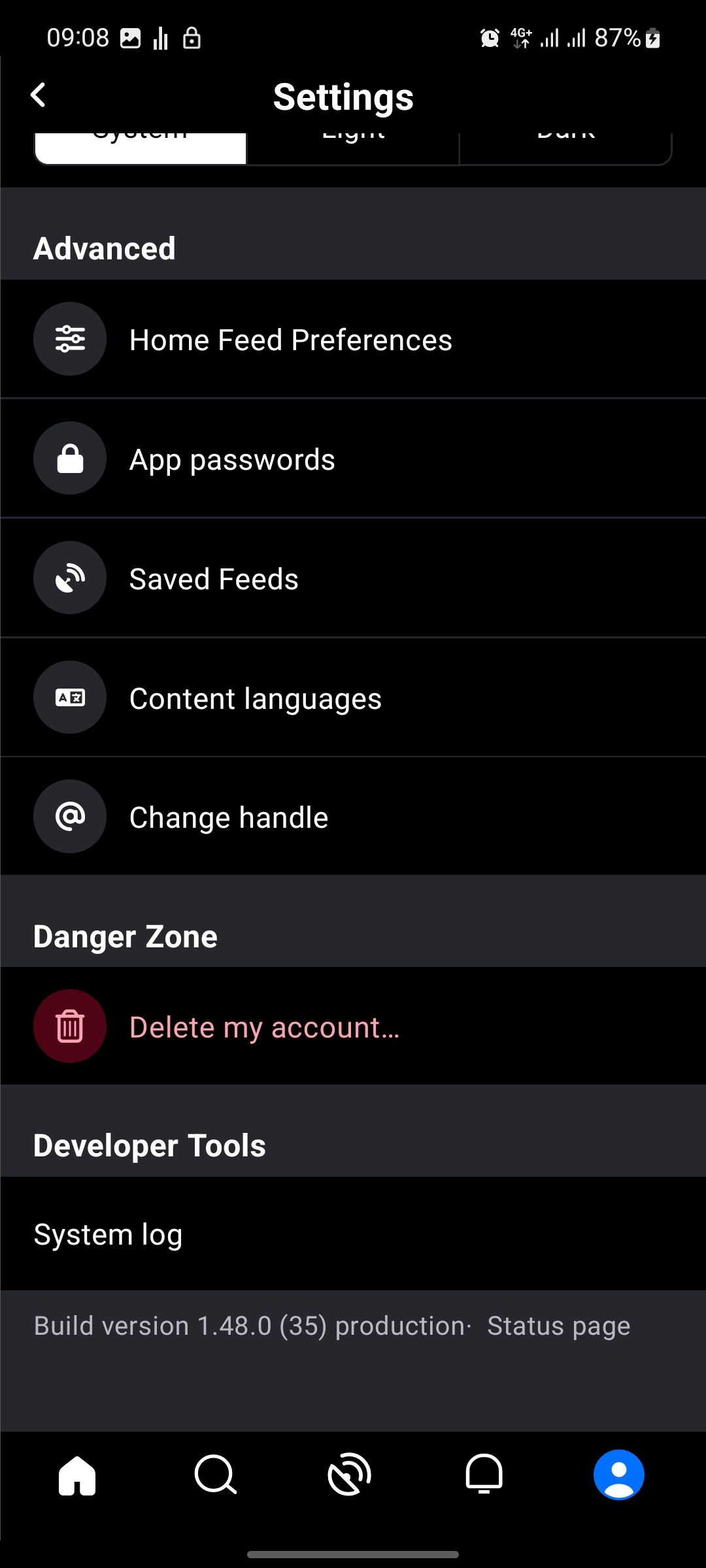 Страница настроек с разделом удаления аккаунта