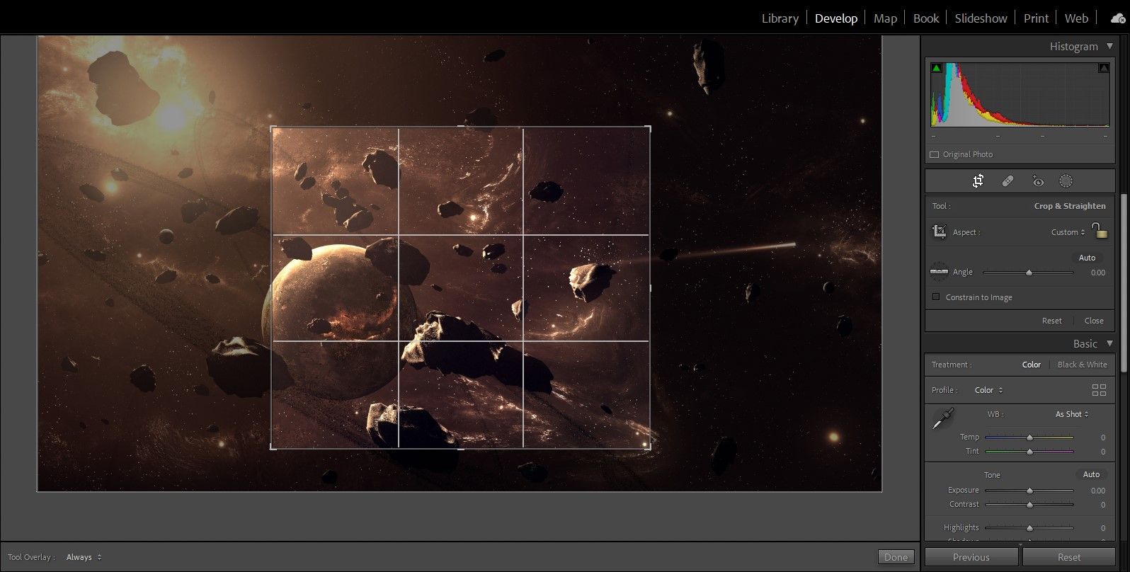 Обрезка изображения в Lightroom, инструмент кадрирования активен