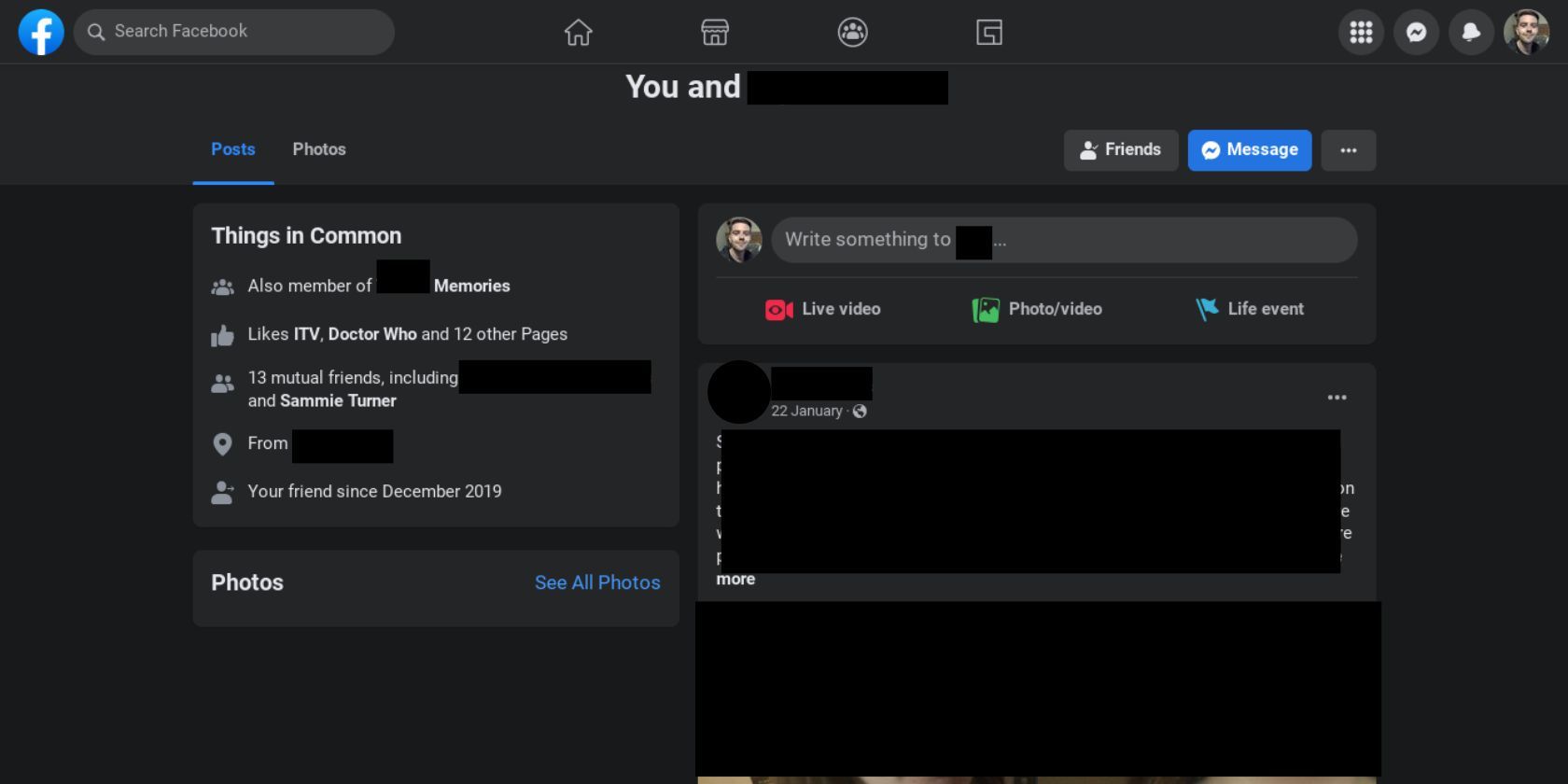 Страница истории дружбы на Facebook с общими публикациями и метаданными