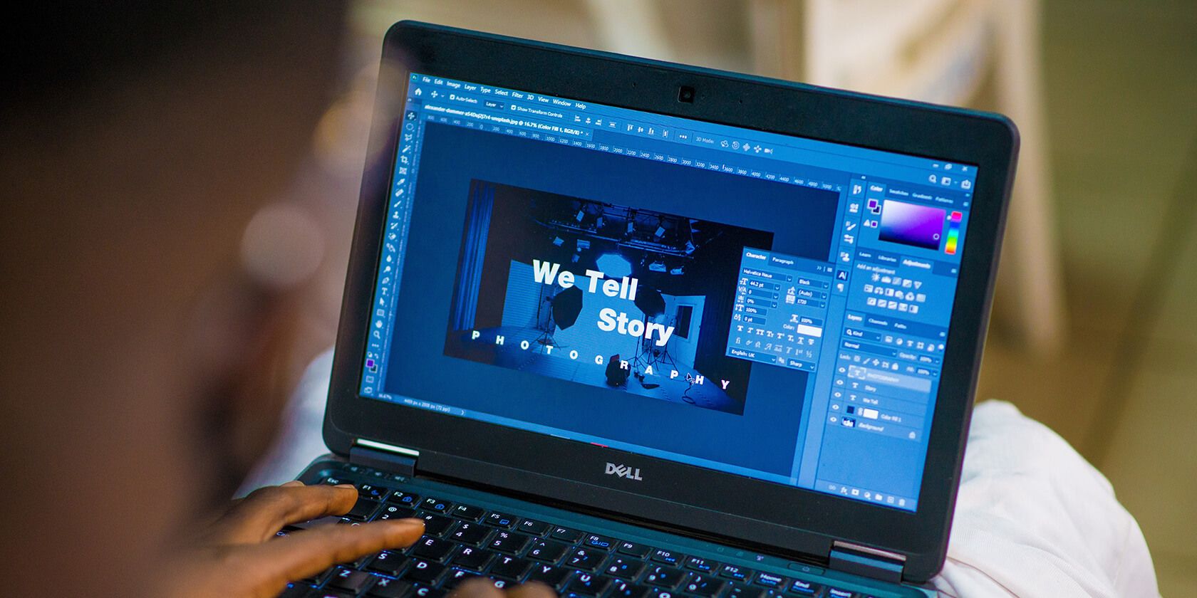 Добавить текст на фото — Photoshop, GIMP, Canva