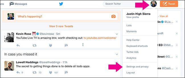 Меню профиля в правом верхнем углу сайта Twitter
