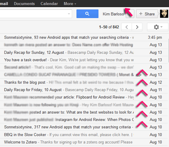 Клик по верхней панели прокручивает почту вверх