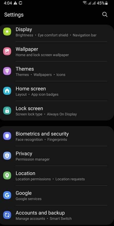 Фотография экрана с настройками iPhone