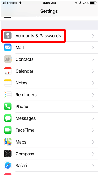 Меню iCloud в настройках iPhone