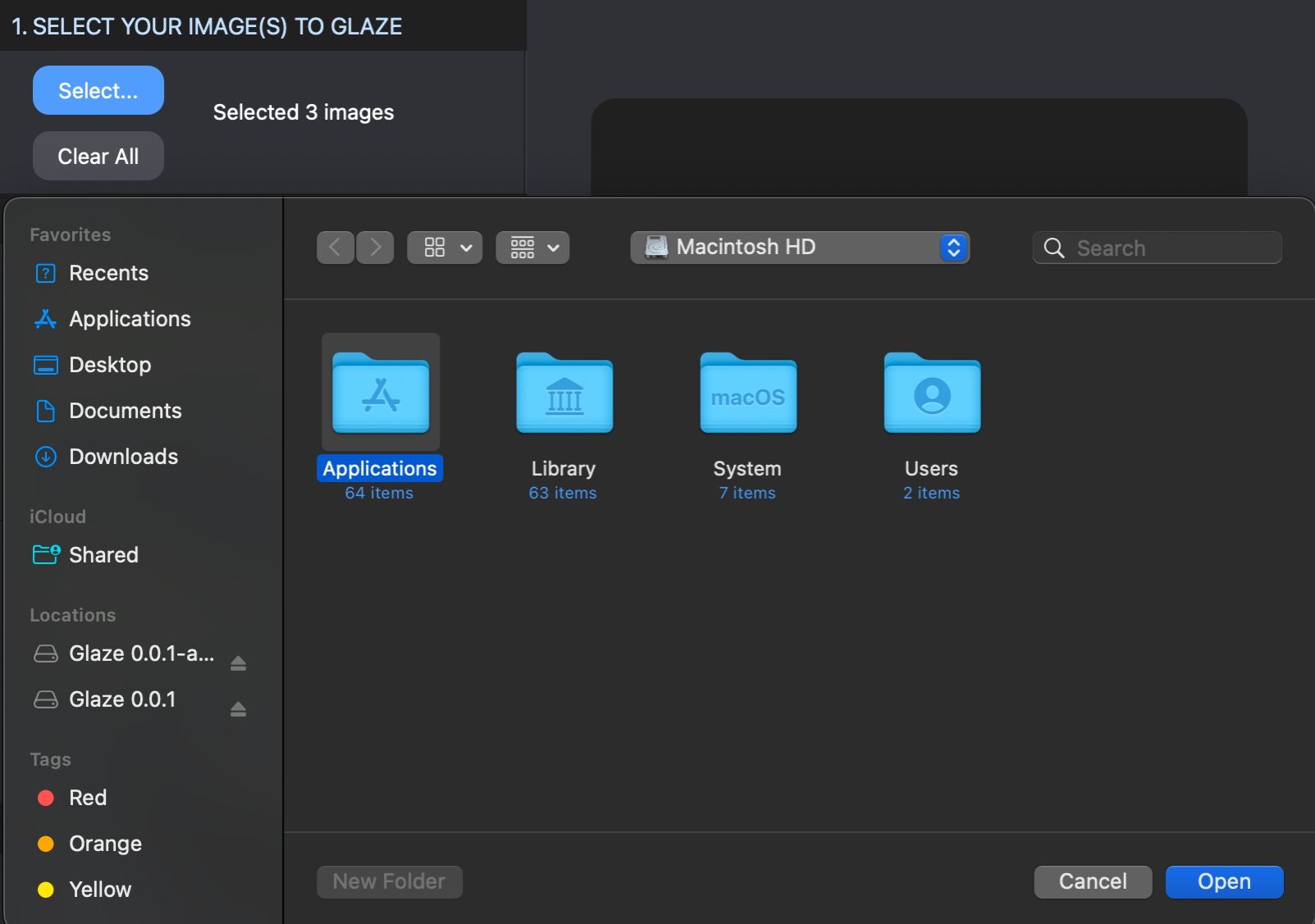 Окно MacBook с папками в приложении Glaze