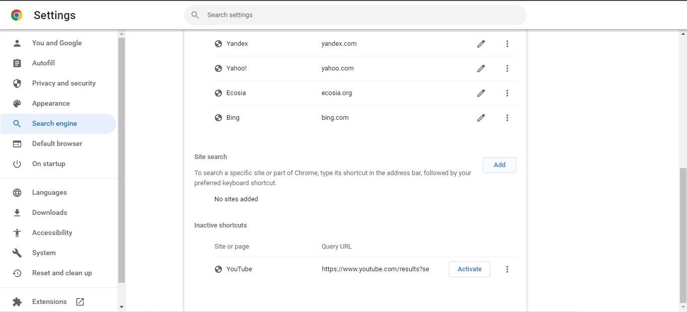 Нажатие кнопки Добавить рядом с опцией Поиск по сайтам в настройках Chrome