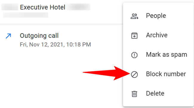 Выберите пункт «Заблокировать номер» в меню.